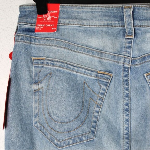 True Religion Jennie Curvy Ankle Raw Hem Jeans 40 - Picture 9 of 14